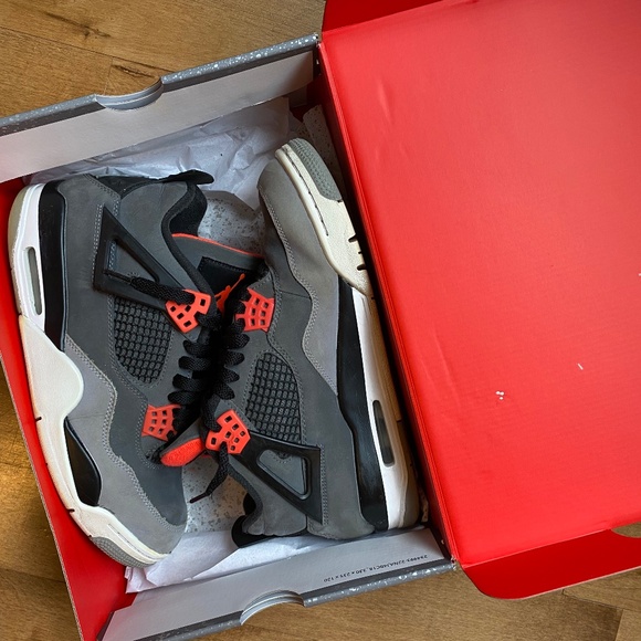 Nike Air Jordan 4 Retro Infrared Gr 8.5 - Picture 1 of 8